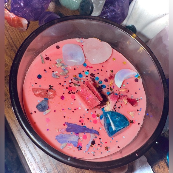 Libra ♎️ Crystal Candle - Picture 10 of 10